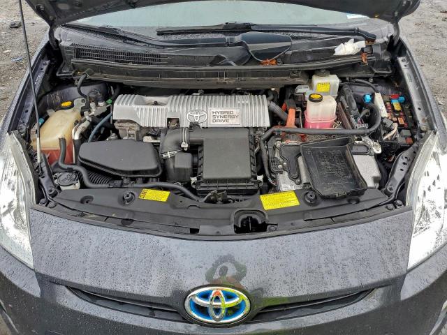 Toyota Prius Image 12