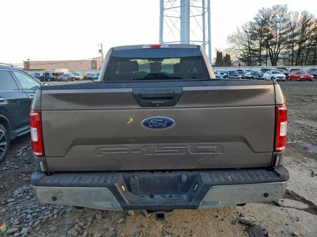 Ford F-150 Super Cab Image 6
