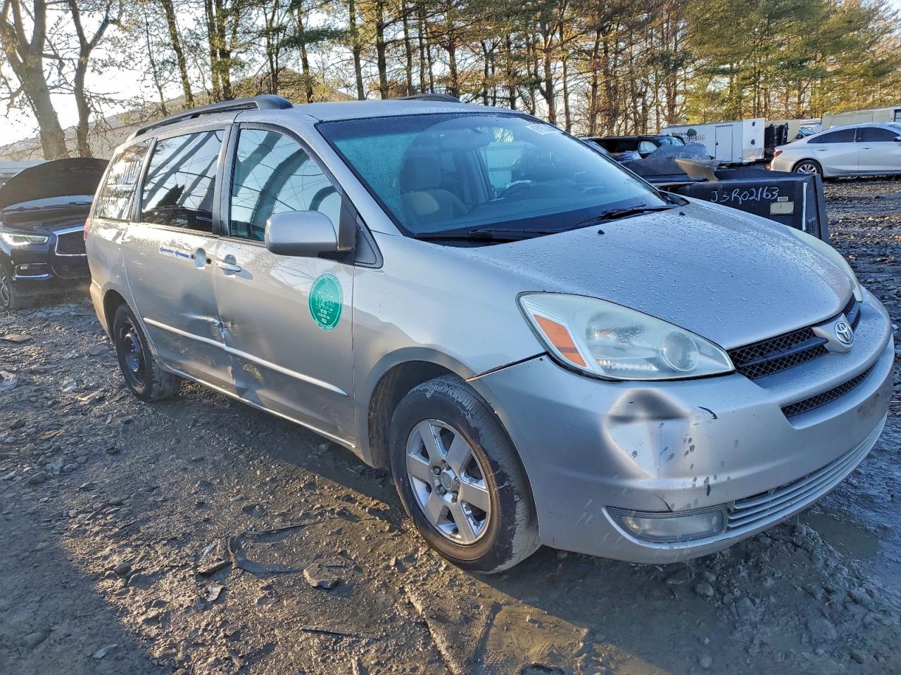 Toyota Sienna Xle Image 2