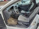 Volkswagen Jetta S Image 7