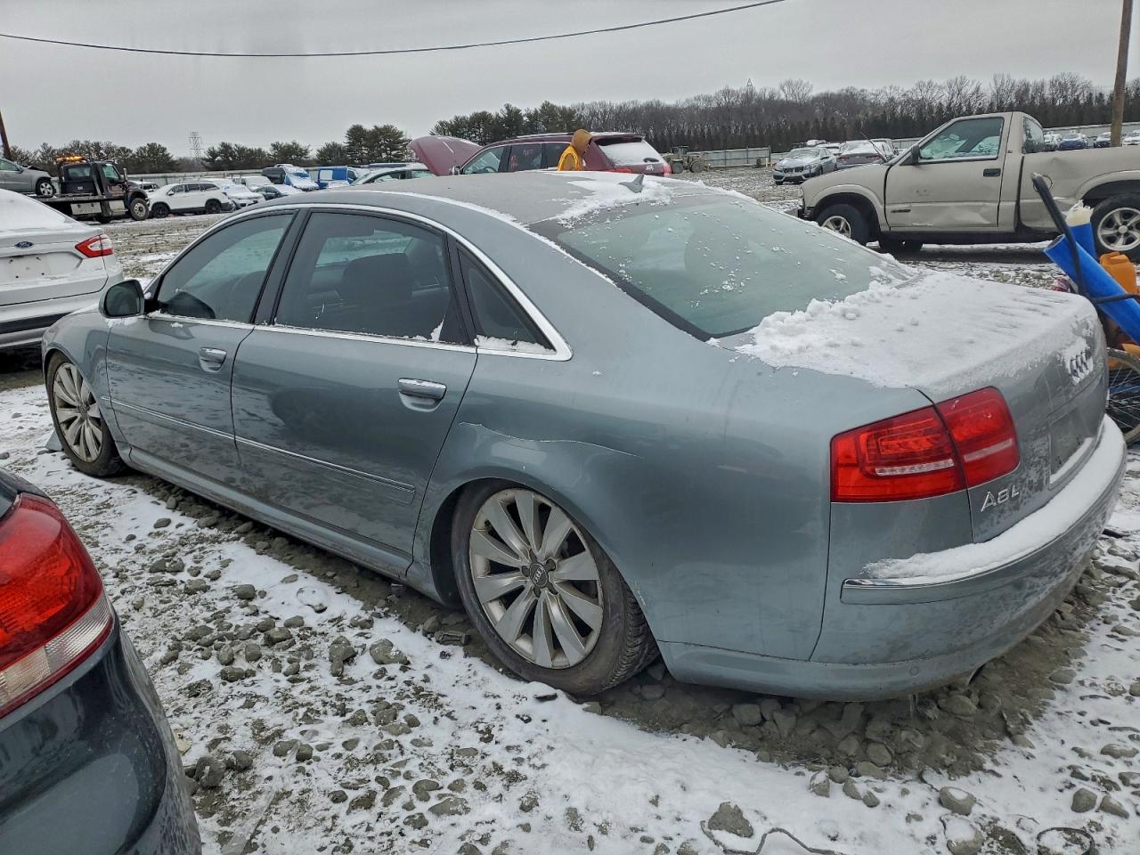 Audi A8 L Quattro Image 12