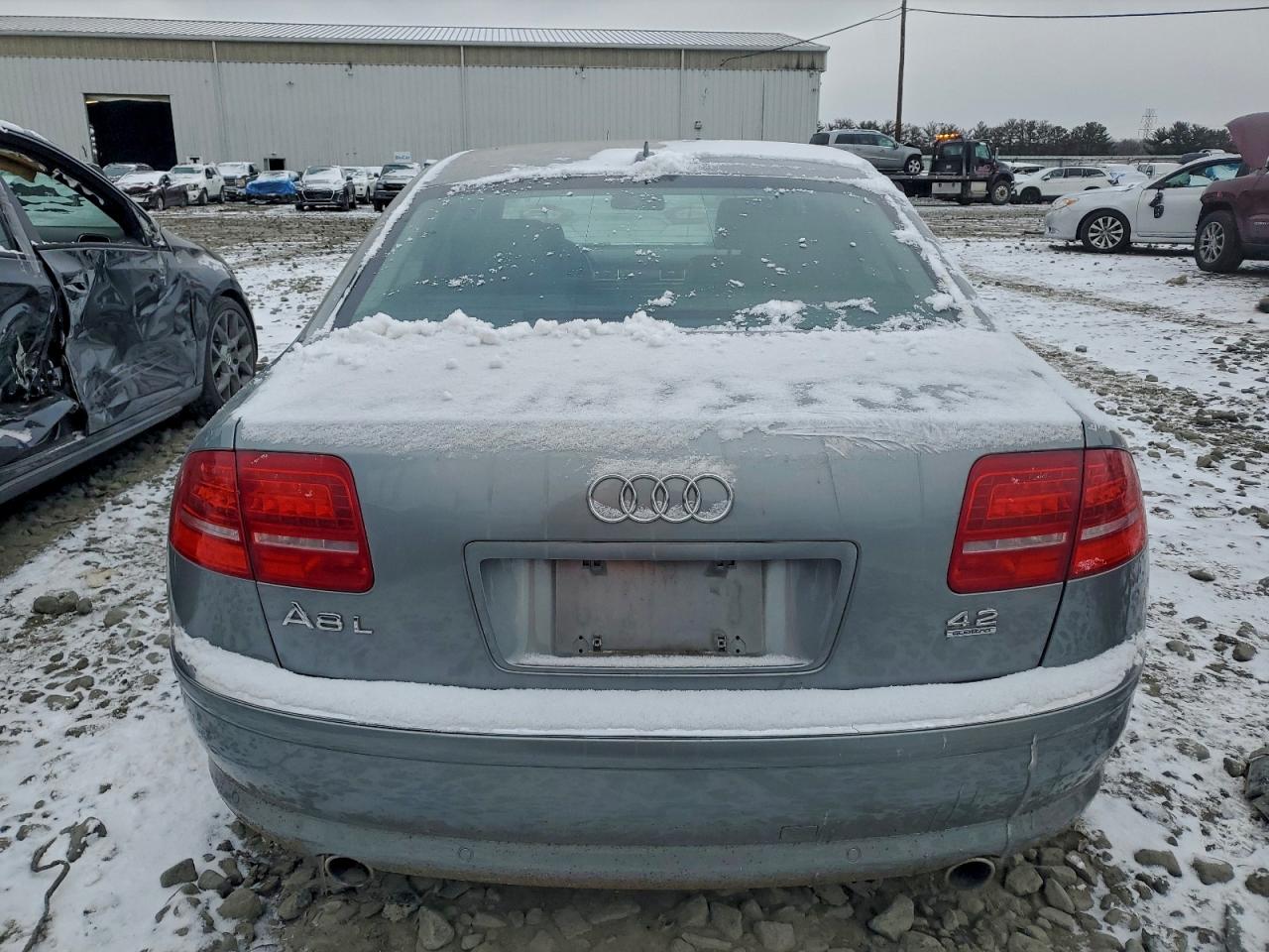 Audi A8 L Quattro Image 10