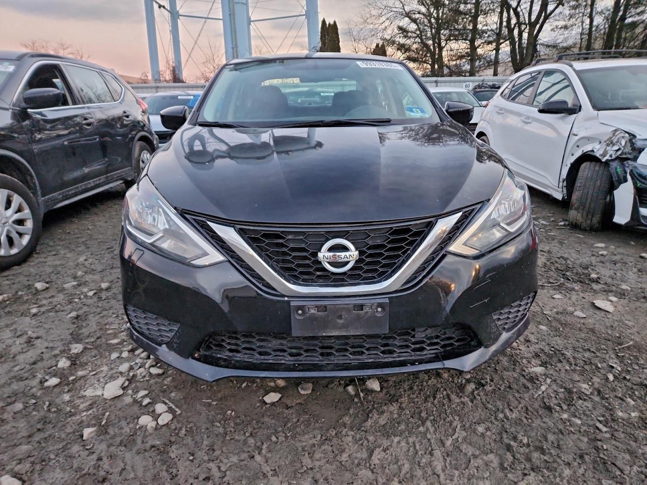 Nissan Sentra S Image 12