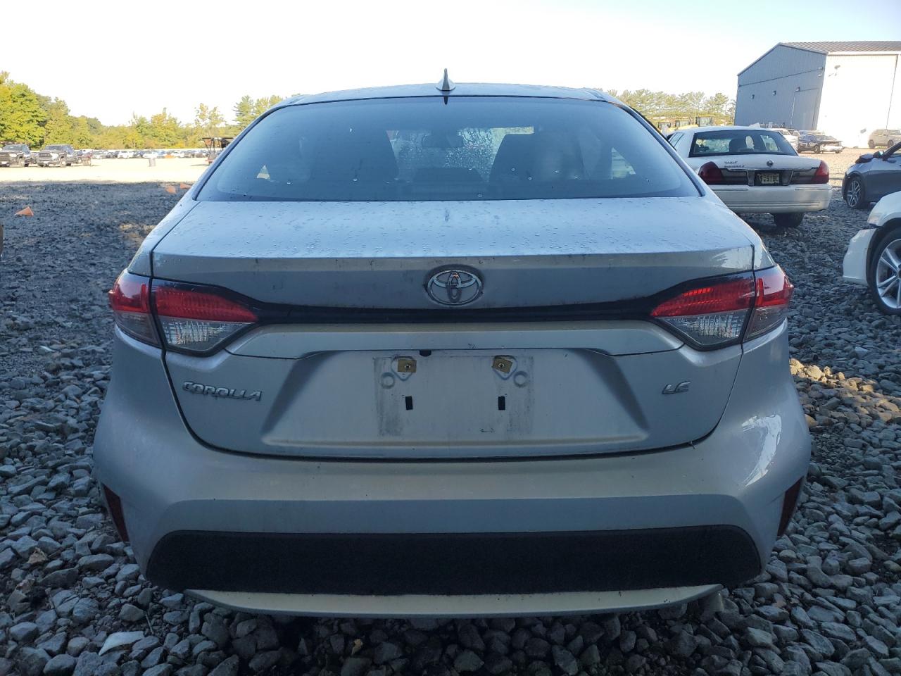 Toyota Corolla Le Image 6