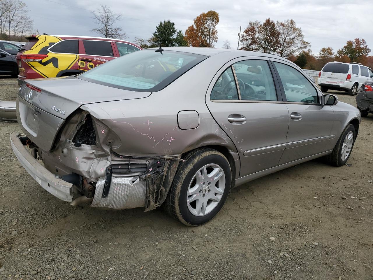 Mercedes-Benz E-Class 320 4matic Image 13