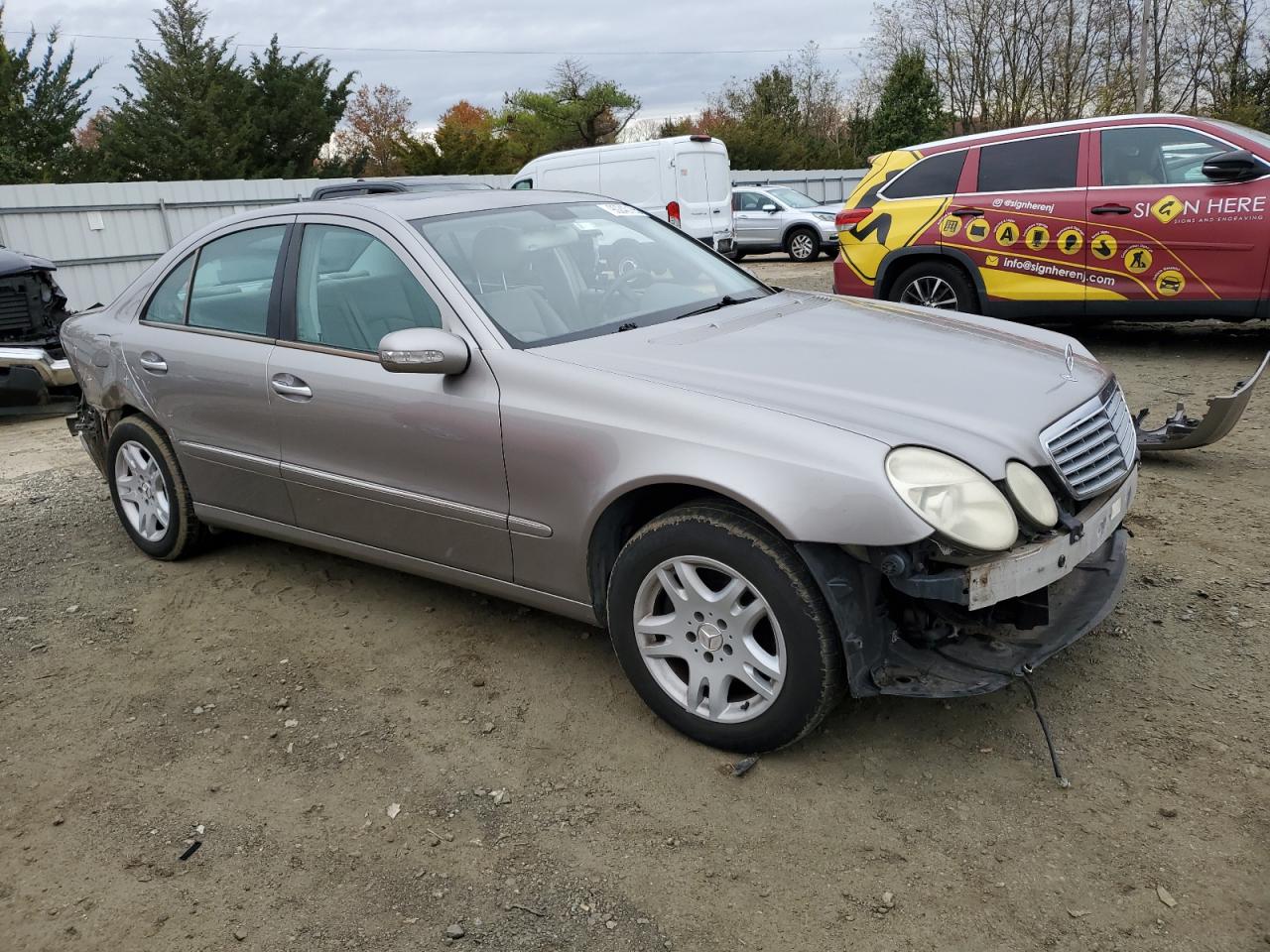 Mercedes-Benz E-Class 320 4matic Image 10