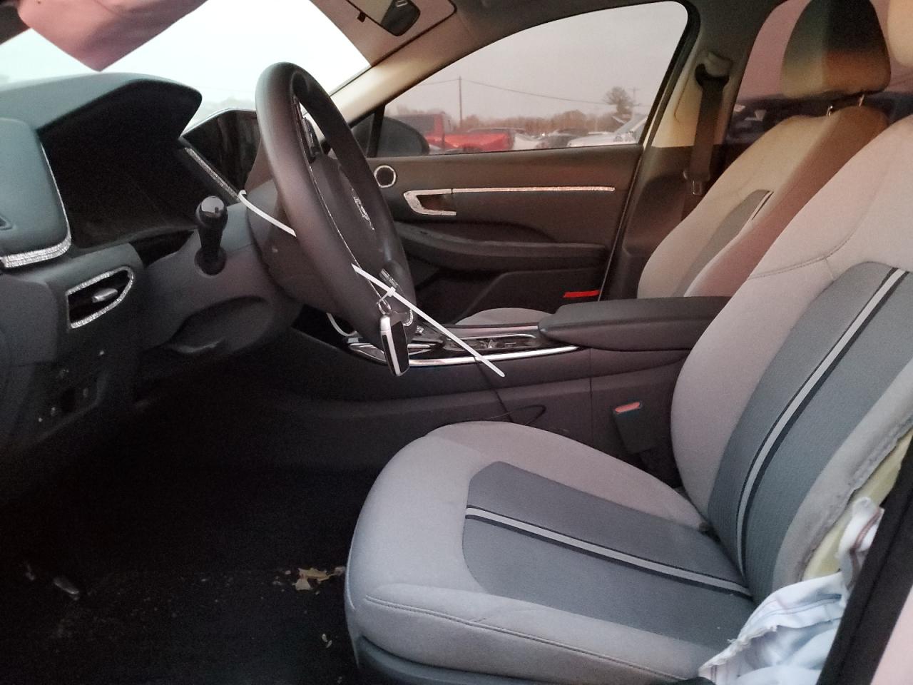 Hyundai SONATA Sel Image 7