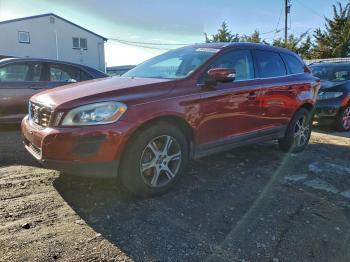  Salvage Volvo XC60