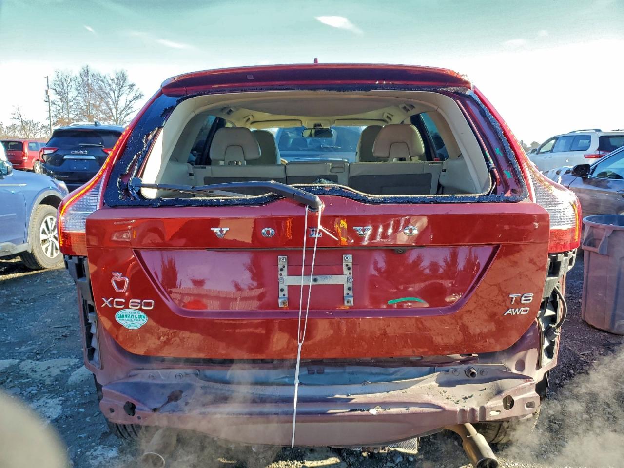 Volvo XC60 T6 Image 4