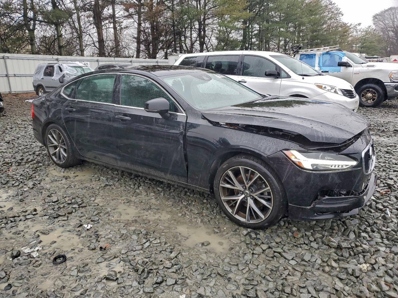 Volvo S90 T5 Momentum Image 9