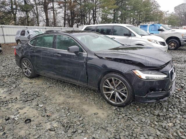 Volvo S90 T5 Momentum Image 9