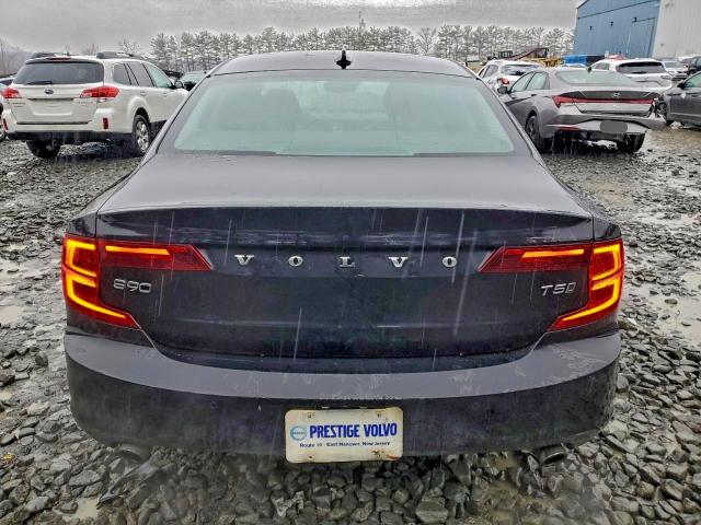 Volvo S90 T5 Momentum Image 7