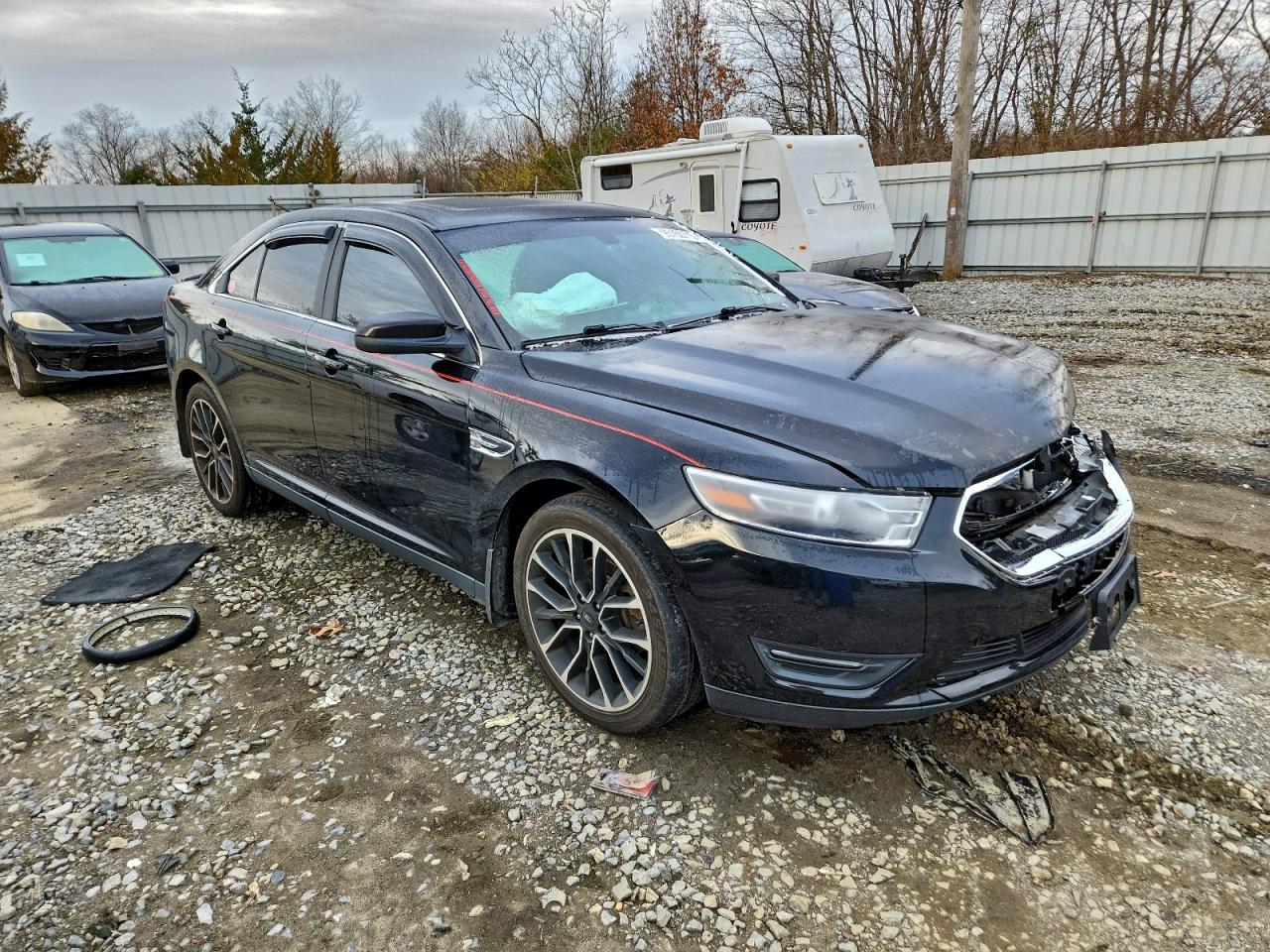 Ford Taurus Sel Image 12