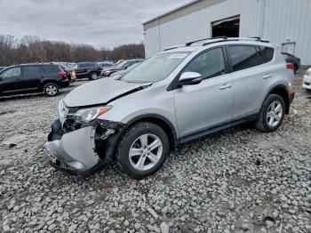  Salvage Toyota RAV4