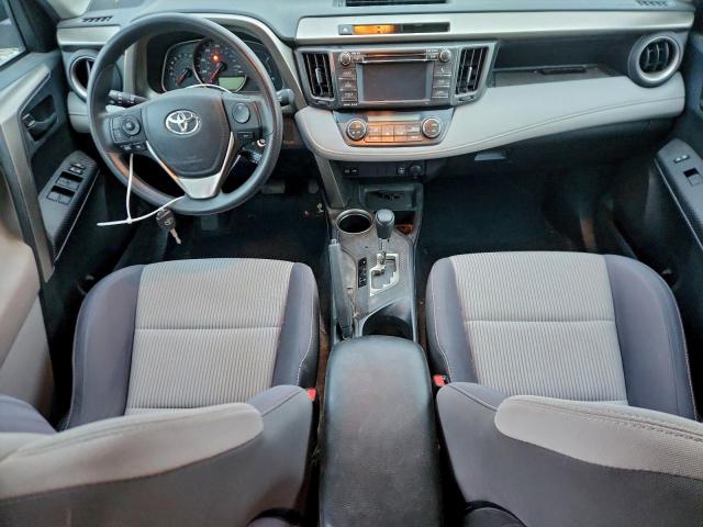 Toyota RAV4 Xle Image 3