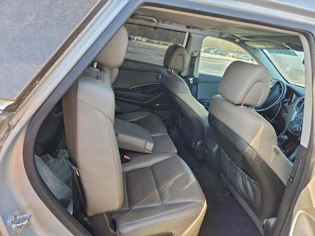 Hyundai SANTA FE Gls Image 8