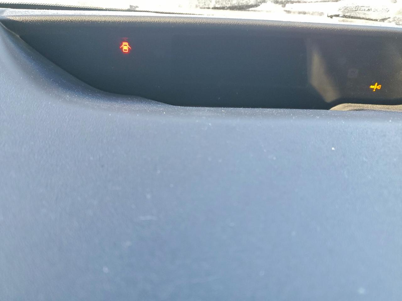 Toyota Prius Image 10