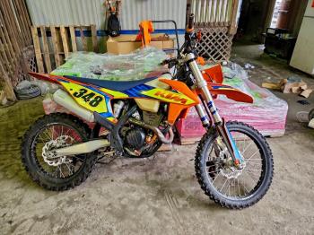  Salvage KTM Motorcycle