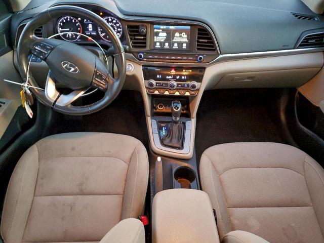 Hyundai ELANTRA Sel Image 11