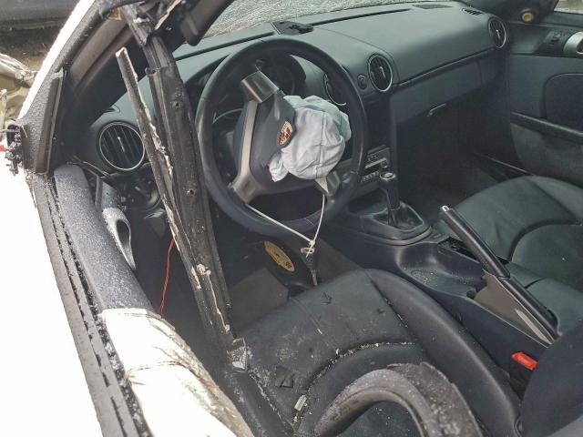 Porsche Boxster Image 8