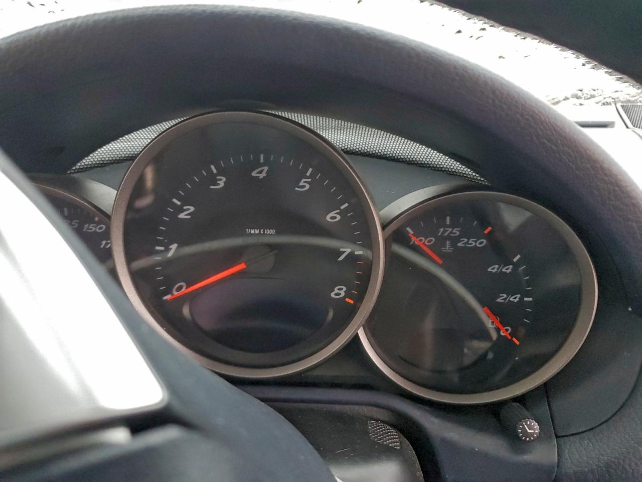 Porsche Boxster Image 7