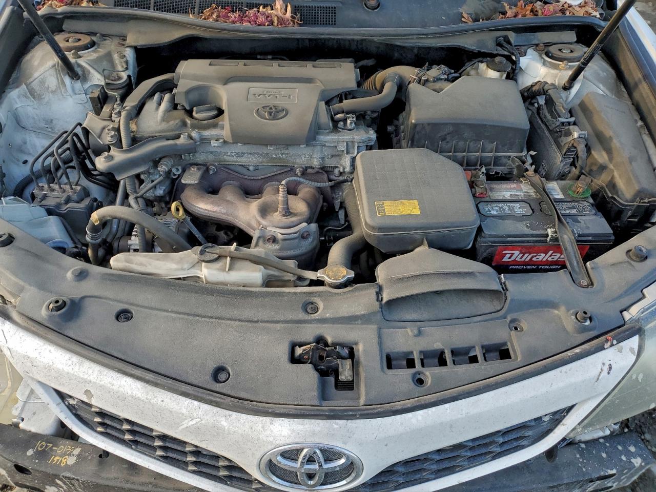 Toyota Camry L Image 12