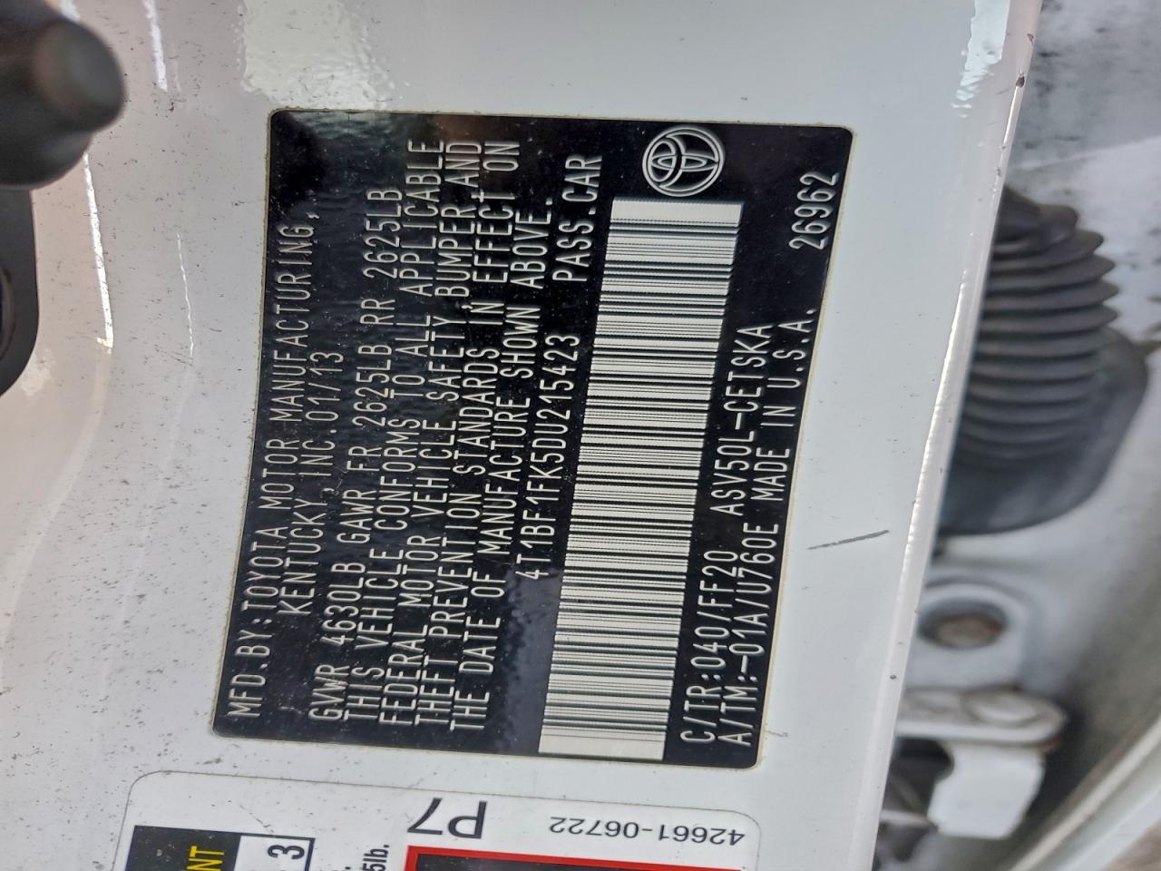 Toyota Camry L Image 2