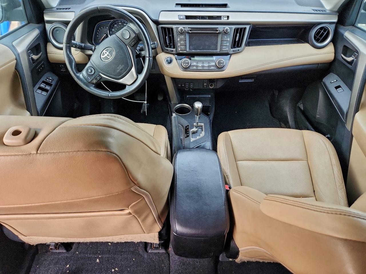 Toyota RAV4 Limited Image 4