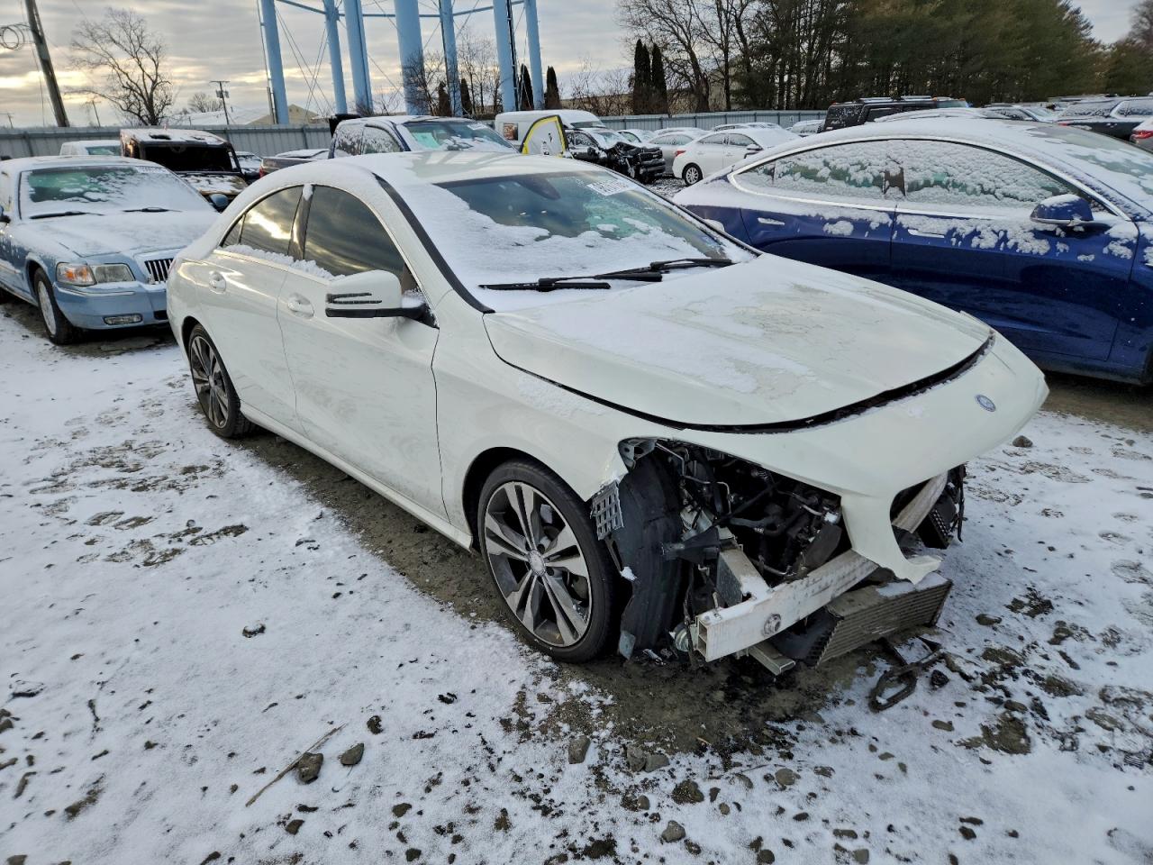 Mercedes-Benz Cla-class 250 Image 3