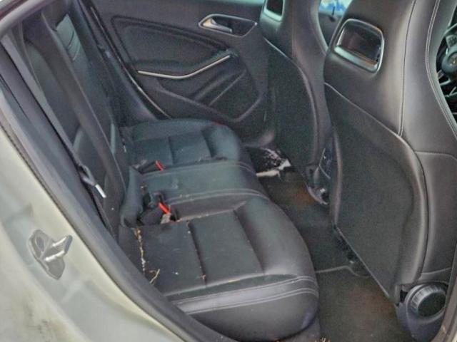 Mercedes-Benz Cla-class 250 Image 6