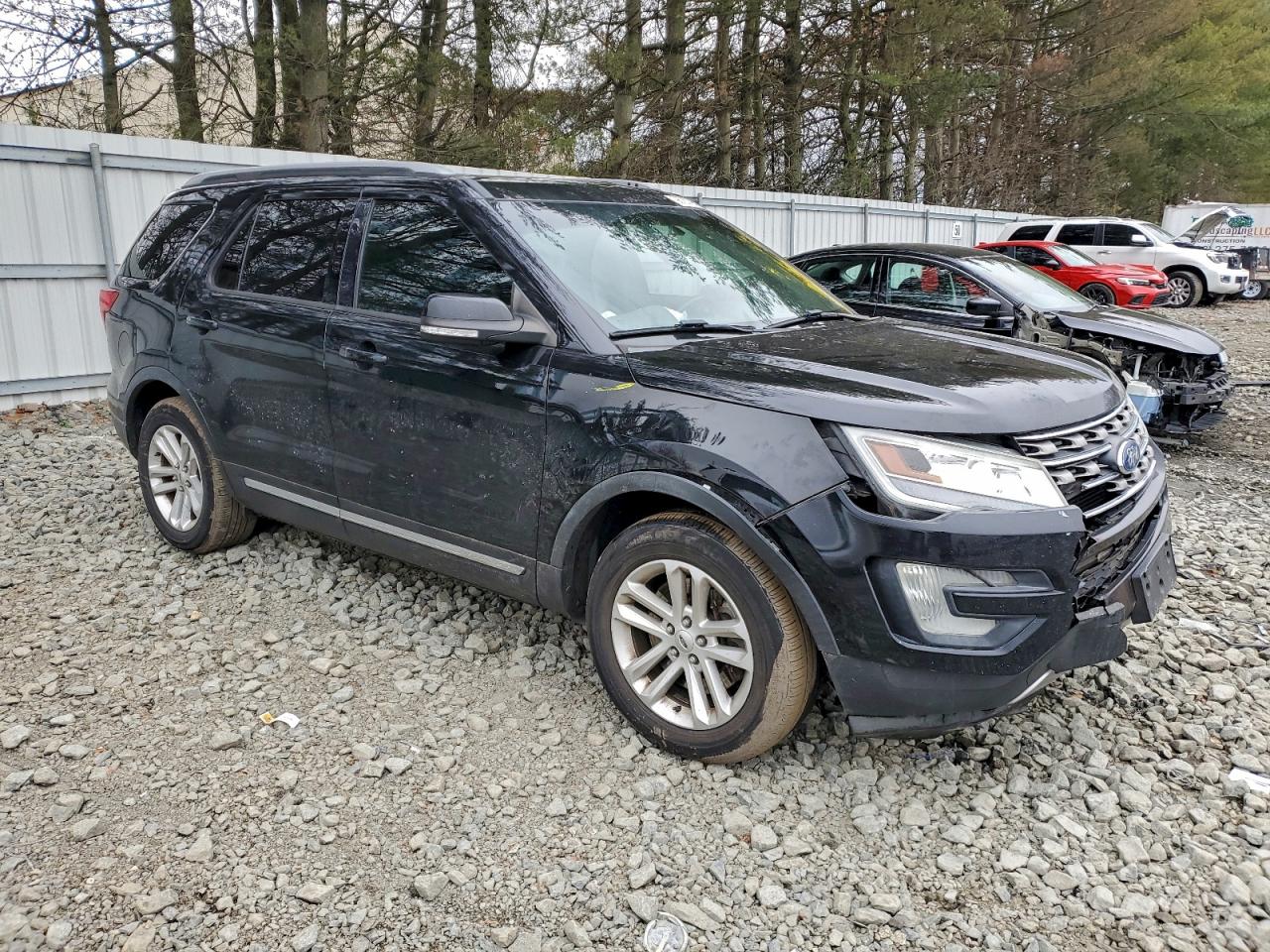 Ford Explorer Xlt Image 12