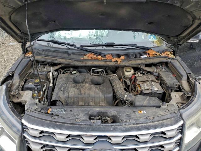 Ford Explorer Xlt Image 9