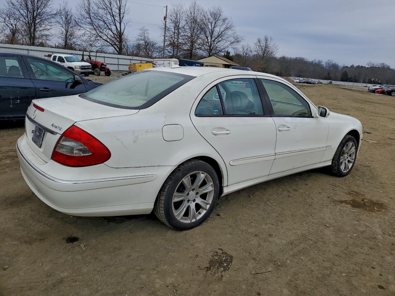 Mercedes-Benz E-Class 350 4matic Image 9
