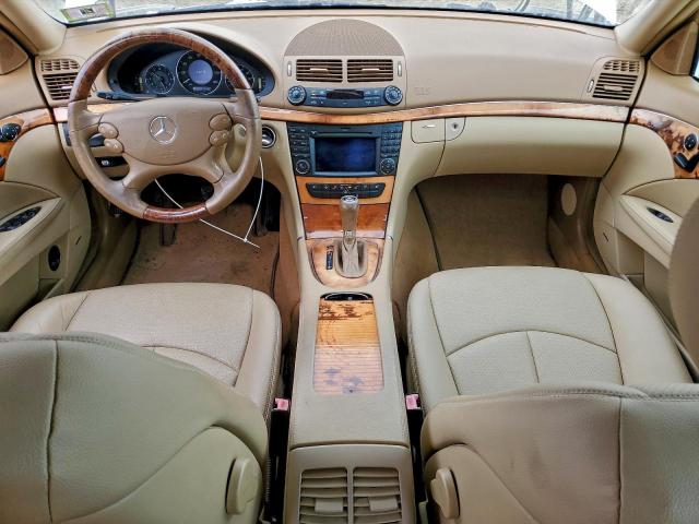 Mercedes-Benz E-Class 350 4matic Image 10