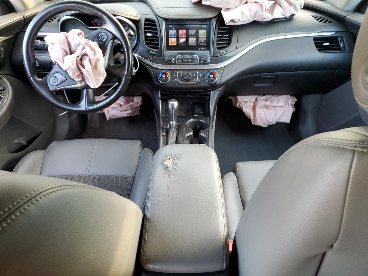 Chevrolet Impala Lt Image 12