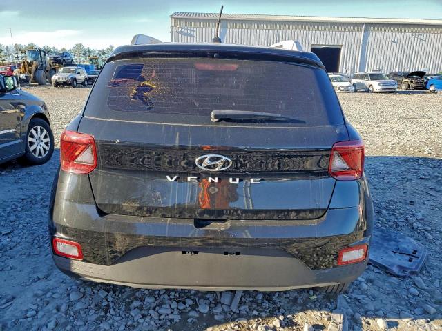 Hyundai VENUE Sel Image 3