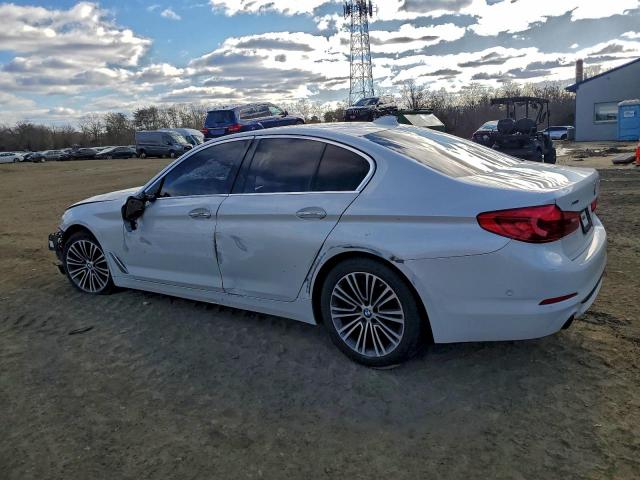 BMW 5 Series Xi Image 9