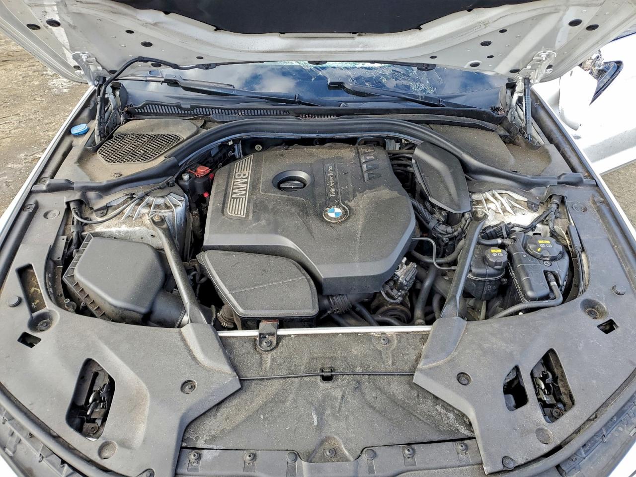 BMW 5 Series Xi Image 10