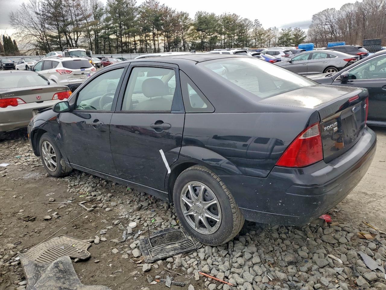 Ford Focus Zx4 Image 2