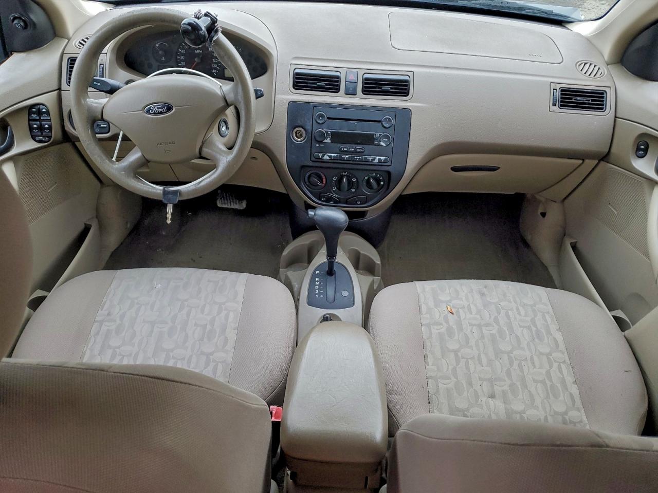 Ford Focus Zx4 Image 5