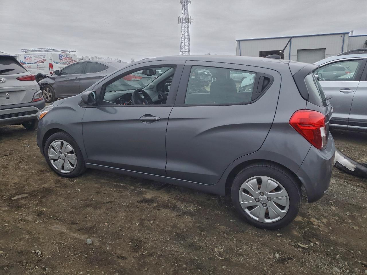 Chevrolet Spark Ls Image 2