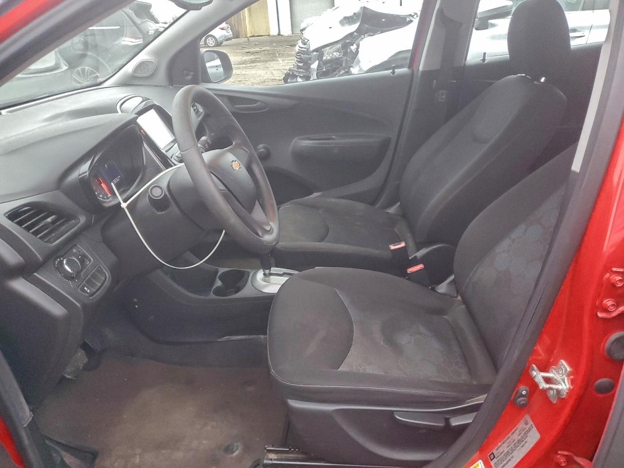 Chevrolet Spark Ls Image 12