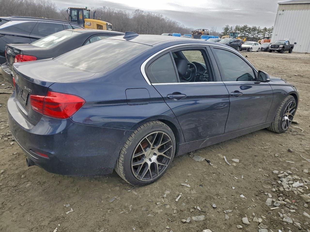 BMW 3 Series Xi Image 2