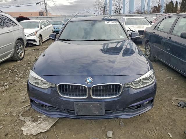 BMW 3 Series Xi Image 12