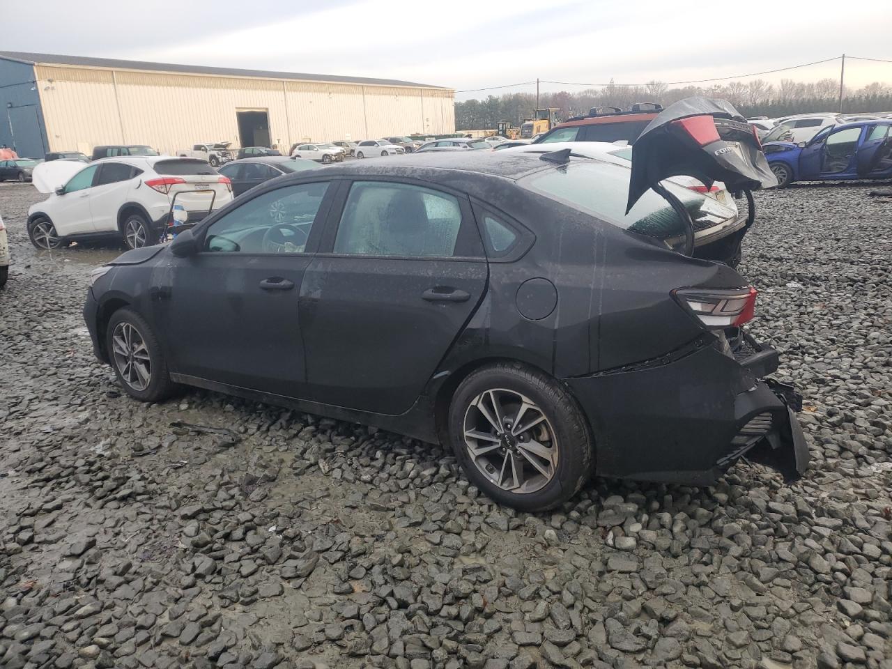 Kia Forte Lx Image 2