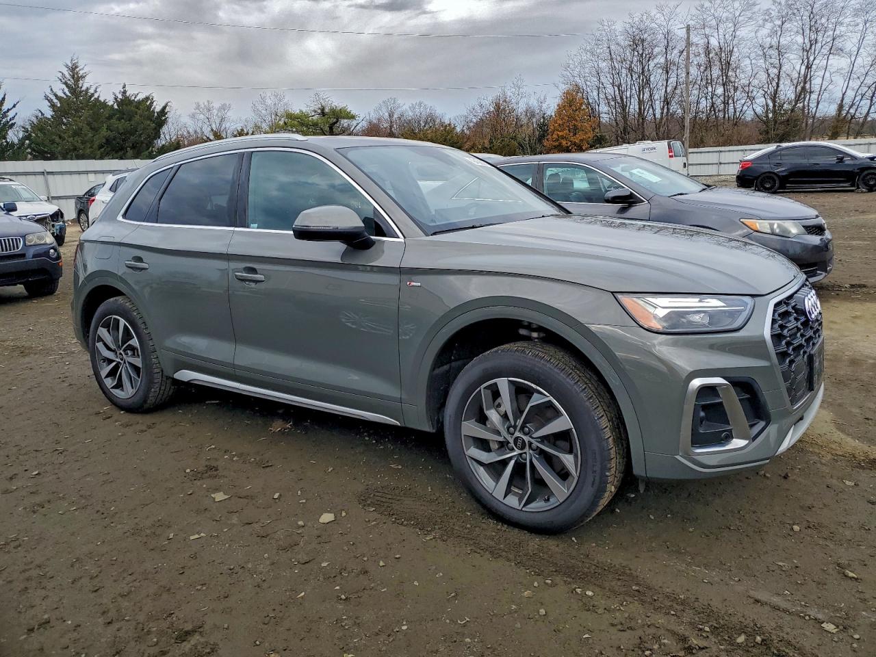 Audi Q5 Premium Plus 45 Image 3