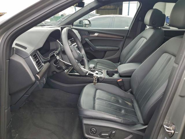 Audi Q5 Premium Plus 45 Image 5
