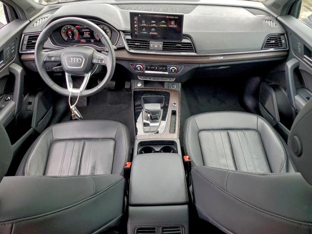 Audi Q5 Premium Plus 45 Image 7