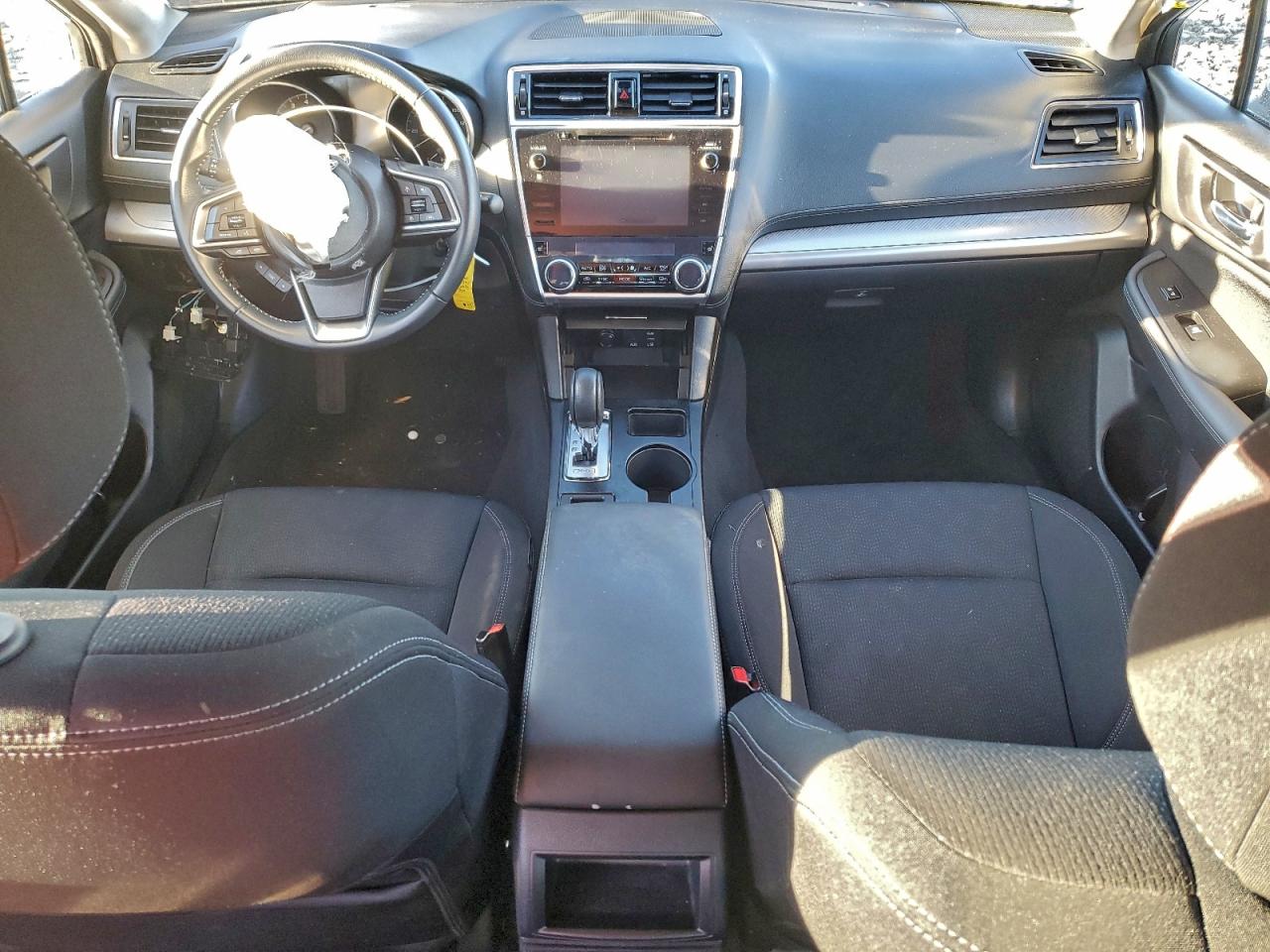 Subaru Legacy 2.5i Premium Image 7