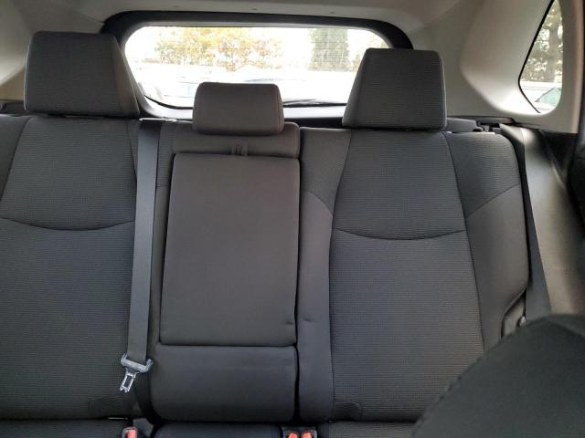 Toyota RAV4 Le Image 13